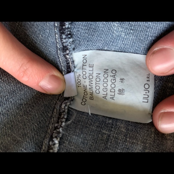 Woman’s Liu Jo denim jacket - Picture 2 of 4